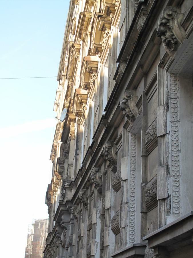 Apartament By The Way Breslávia Exterior foto