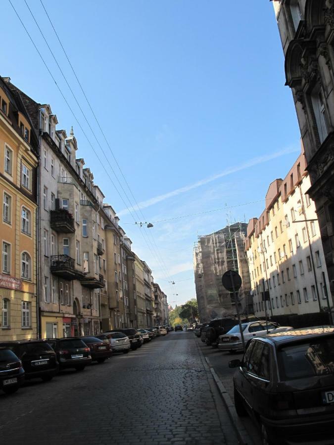 Apartament By The Way Breslávia Exterior foto